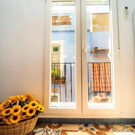 Apartment Alhambra Dreams 1958 *